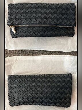 NWT Deux Lux Woven Navy Fold-over Crossbody Clutch. Vegan Leather w/Gold Chain
